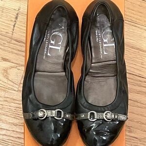 Women’s AGL Cap Toe Flats Black/Black/Pewter US 9.5 EU 40